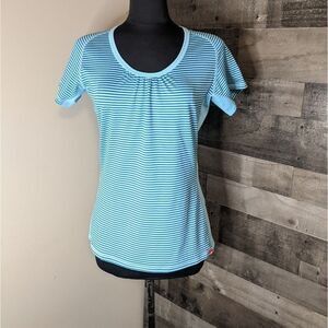 North Face Blue stripe t-shirt L